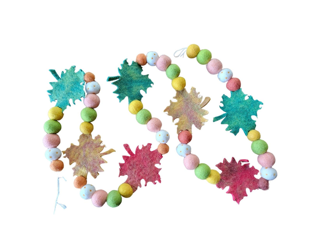 Falling for You (Felt) Garlands